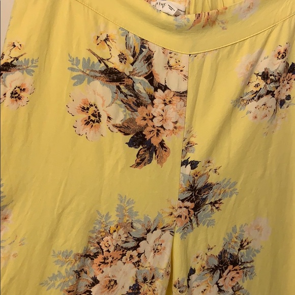 Floral Pants - Picture 4 of 7